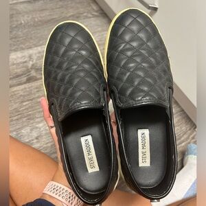 GUC Steve Madden leather slip ons